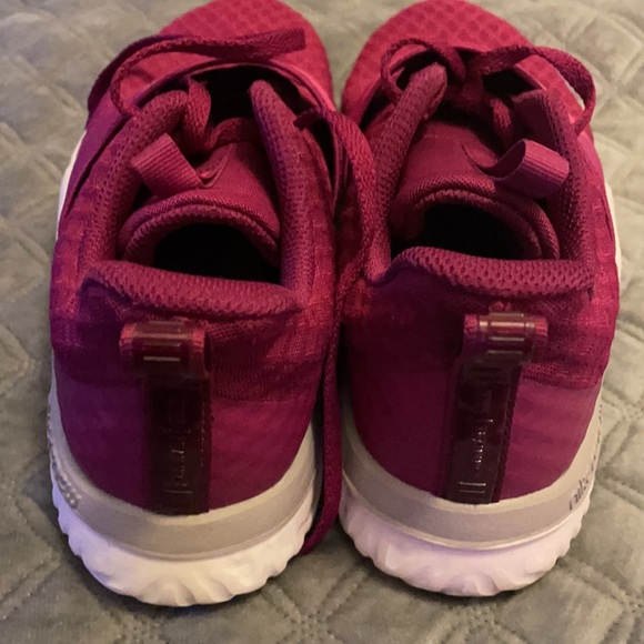 Nike Renew women’s shoes - Picture 3 of 4